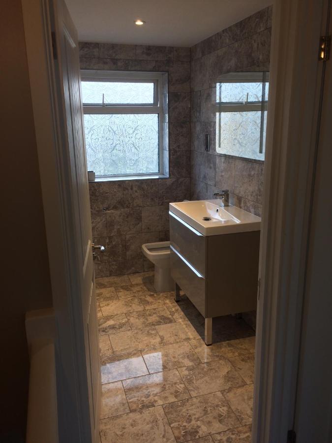 Beautiful En-Suite Bedroom Ипсуич Екстериор снимка