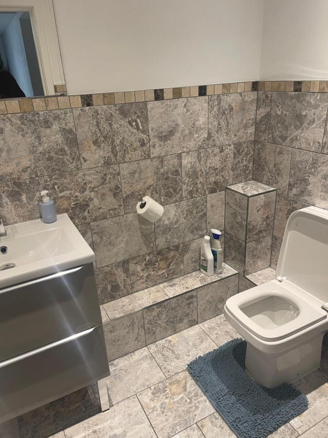 Beautiful En-Suite Bedroom Ипсуич Екстериор снимка